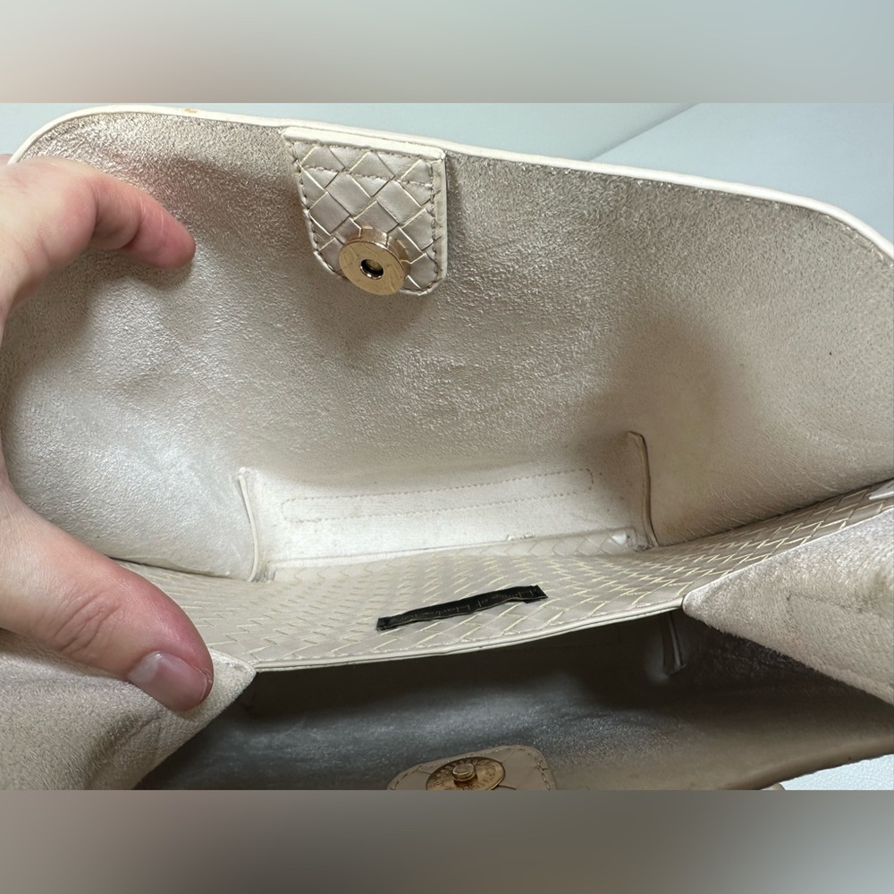 House of Harlow 1960 Terri Woven Vegan Leather Tote Bag - Picture 9 of 11